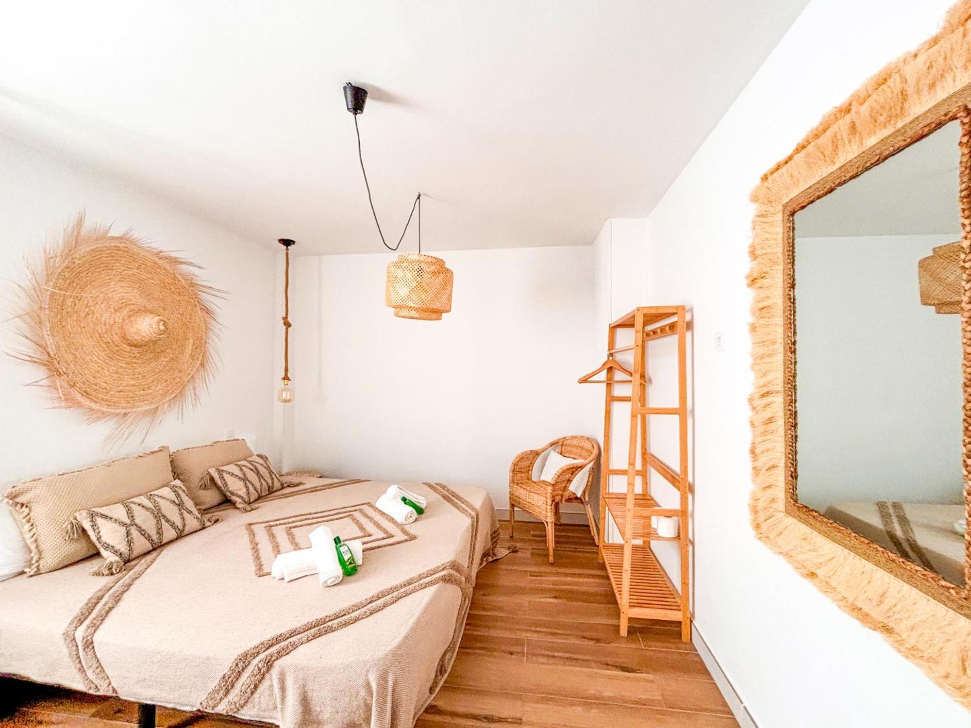 Chakra House Fuerteventura - Affordable Rooms In A Cozy Guesthouse Corralejo Kültér fotó