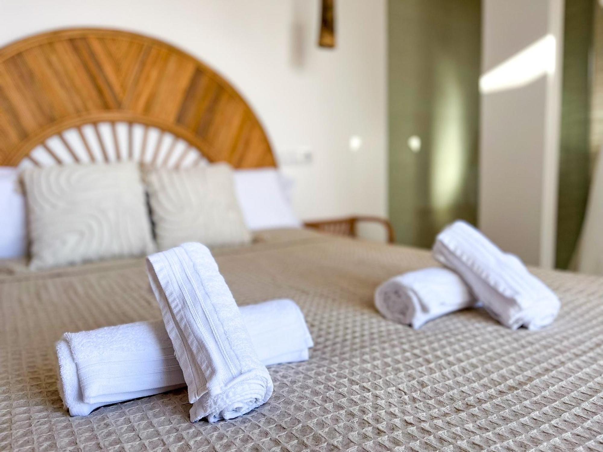 Chakra House Fuerteventura - Affordable Rooms In A Cozy Guesthouse Corralejo Kültér fotó